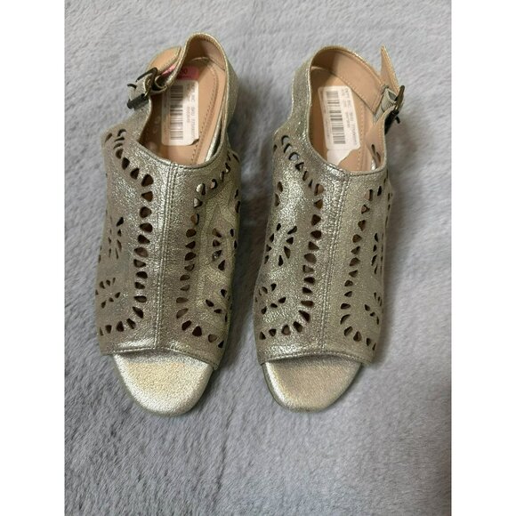 Nurture Shimmer Taupe Leather Cut Out Sandals Heels Side Zipper Open Toe - Picture 1 of 7